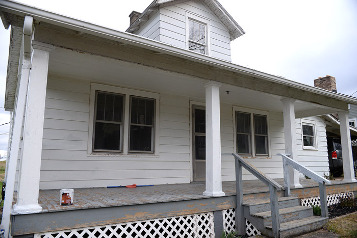 Front-porch-before
