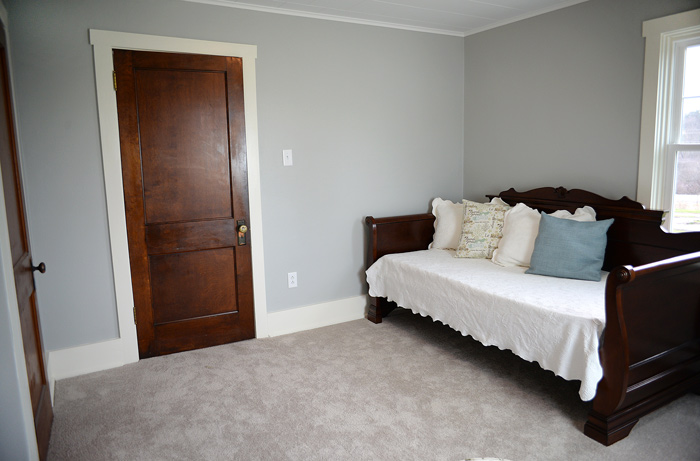 Gray-bedroom-furniture-LR