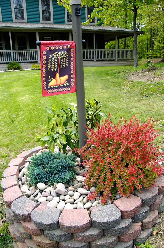 Front yard improvements – Living Rich on Less